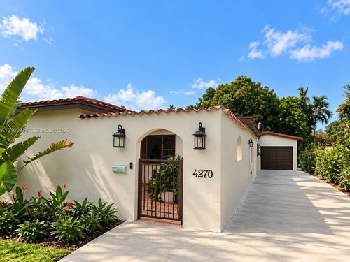 4270 Sw 13th St, Miami, FL, 33134-2717 | Card Image