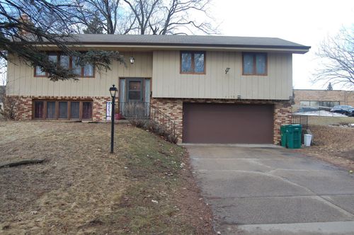 4173 Colorado Ave N, Crystal, MN, 55422-1666 | Card Image
