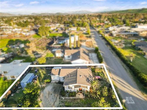 11691 65th St, Jurupa Valley, CA, 91752-2421 | Card Image