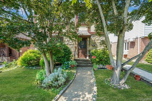 58 Bell Blvd, Bayside Hills, NY, 11364-1927 | Card Image