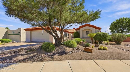 903 W Belltower Dr, Green Valley, AZ, 85614-3271 | Card Image