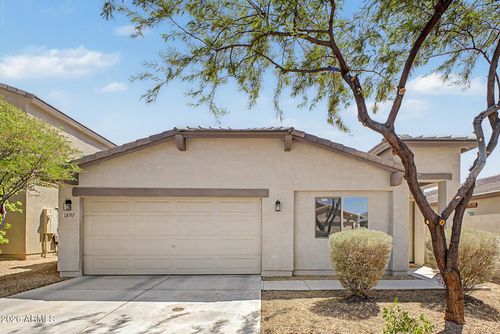 1897 W Stagecoach St, Apache Junction, AZ, 85120-4548 | Card Image