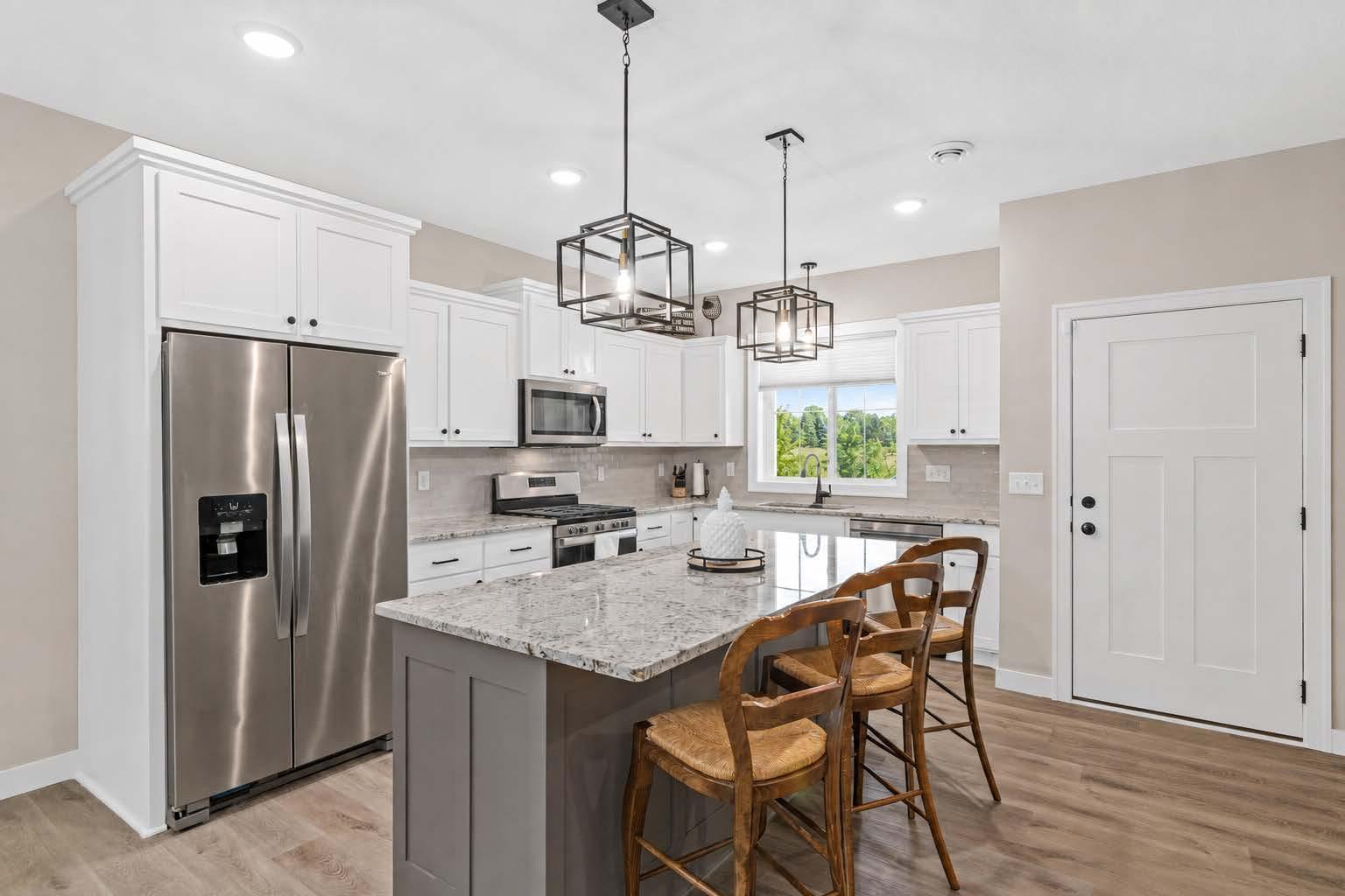 Residential in Lindstrom 3