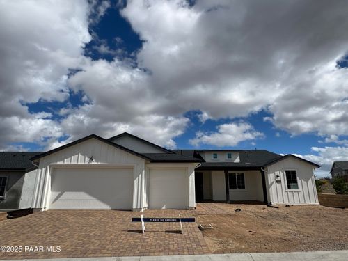 7015 Sterling Ln, Prescott, AZ, 86305-6819 | Card Image