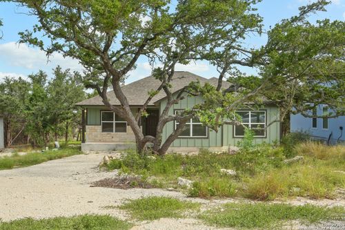 150 Hill Dr, Spring Branch, TX, 78070 | Card Image