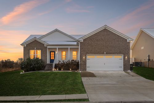 207 Bedford Ct, Hopkinsville, KY, 42240-2718 | Card Image