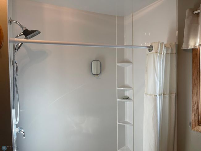 Primary en suite | Image 30
