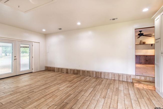 13402 County Road 1131, House other with 3 bedrooms, 2 bathrooms and null parking in Flint TX | Image 22