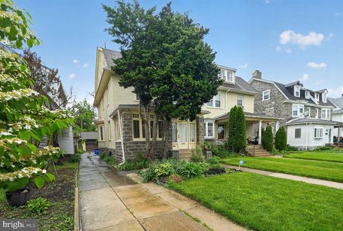 6393 Woodbine Ave, PHILADELPHIA, PA, 19151-2523 | Card Image
