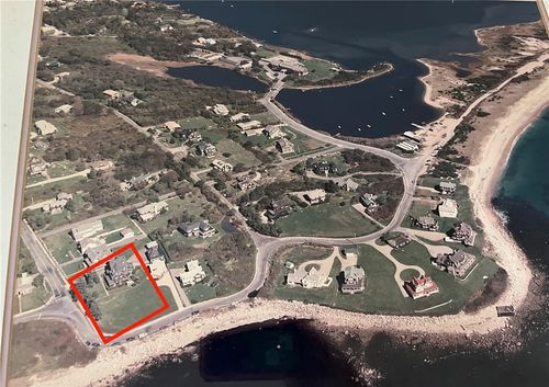 112 Noyes Neck Rd, Westerly, RI, 02891-5436 | Card Image