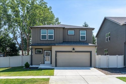 12212 N Greene St, Mead, WA, 99021-7020 | Card Image
