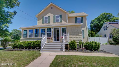25 Lake Ave, Helmetta, NJ, 08828-1113 | Card Image
