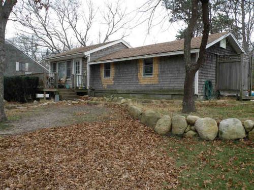 260 The Blvd, Edgartown, MA, 02539-6438 | Card Image