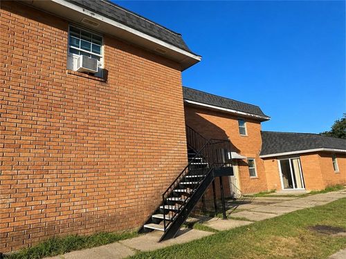 6800 W Coronet Ct, New Orleans, LA, 70126-3344 | Card Image