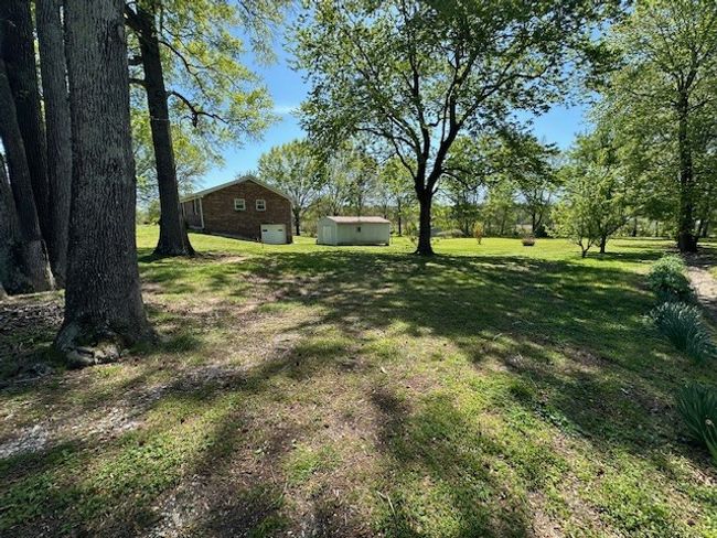 410 Jacqueline Cir, House other with 3 bedrooms, 3 bathrooms and 1 parking in Camden TN | Image 42