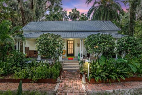 5881 Avenue H, MC INTOSH, FL, 32664 | Card Image