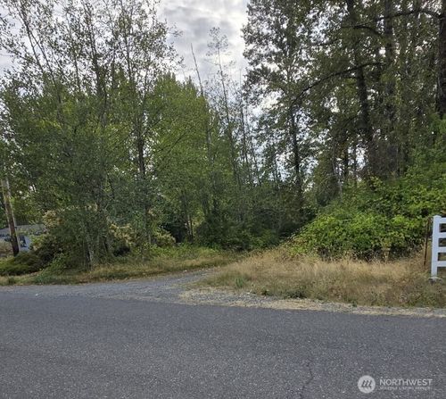 20607 147th Ave Se, Kent, WA, 98042-3011 | Card Image