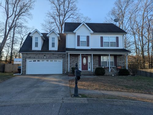 669 Wolfchase Ct, Clarksville, TN, 37042-7077 | Card Image