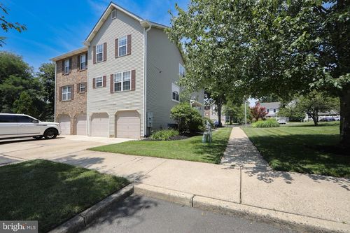 202 Ashby Ct, Mount Laurel, NJ, 08054-3345 | Card Image