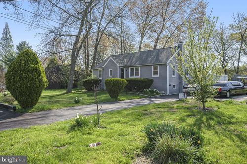 3172 Sunset Ave, EAST NORRITON, PA, 19403-4413 | Card Image