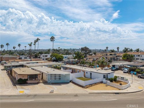 5161 W Point Loma Blvd, San Diego, CA, 92107-1340 | Card Image
