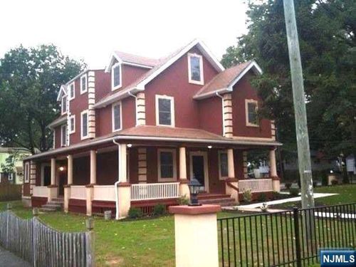 274 W Forest Ave, Englewood, NJ, 07631-3804 | Card Image