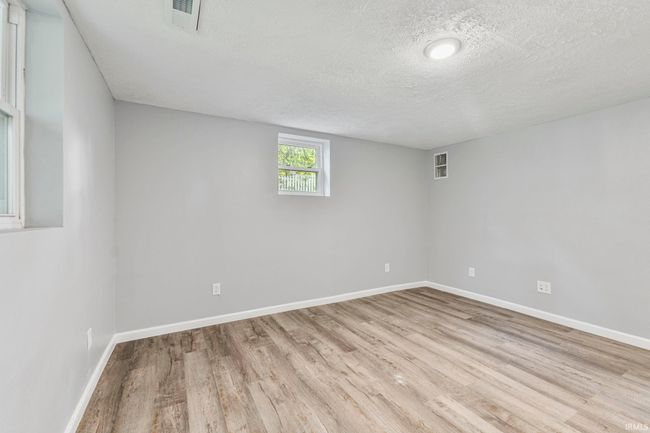 340 W Turner St, House other with 3 bedrooms, 3 bathrooms and null parking in Bloomfield IN | Image 23
