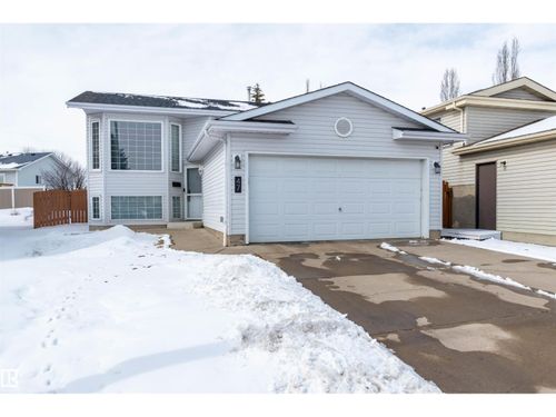 47 Dawson Dr, Sherwood Park, AB, T8H1T7 | Card Image