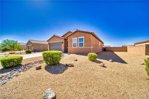 3587 E Polk Ave, Pahrump, NV, 89061-0176 | Card Image