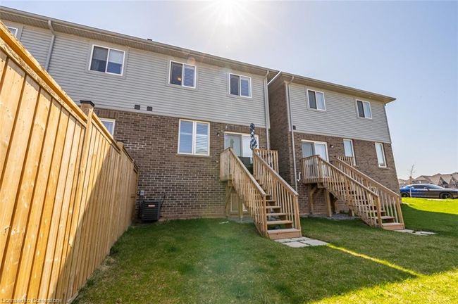 3 Pinot Cres, Townhouse with 3 bedrooms, 3 bathrooms and 3 parking in Stoney Creek ON | Image 35