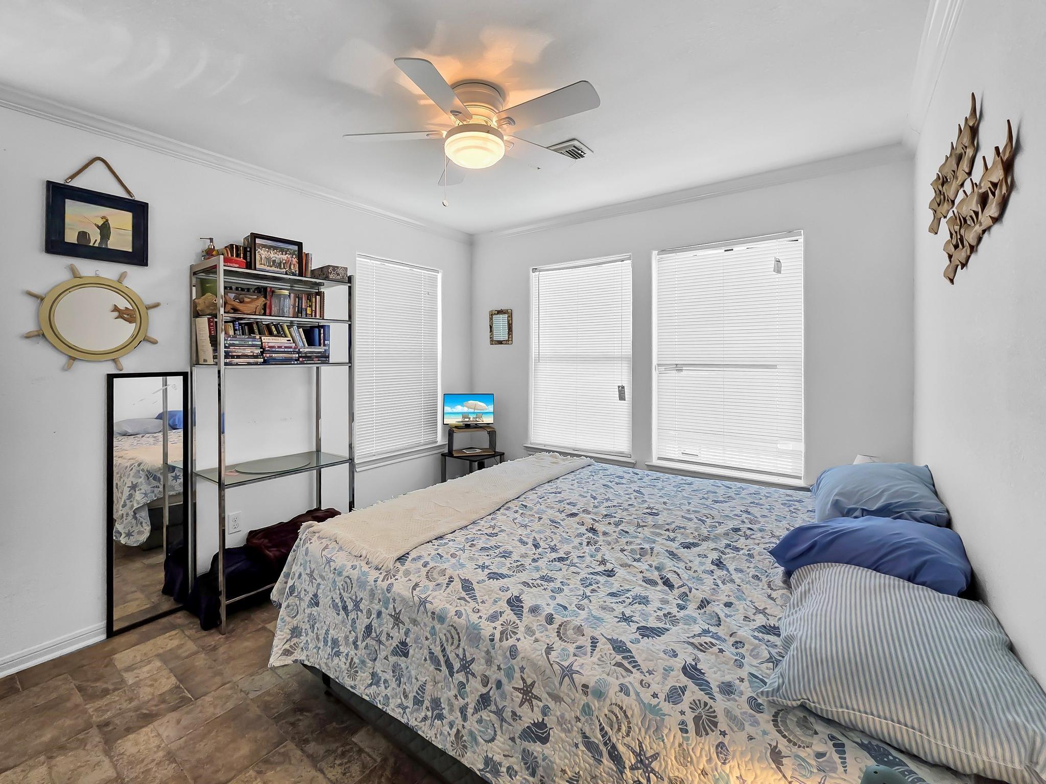 Residential in Crystal Beach 5