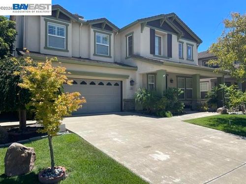 6056 Silveroak Cir, Stockton, CA, 95219-7186 | Card Image