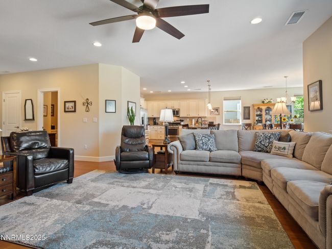1221 Lasso Ln, House other with 3 bedrooms, 3 bathrooms and 5 parking in Gardnerville NV | Image 6
