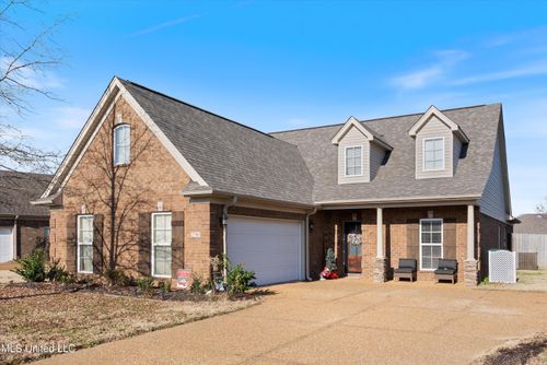 2700 Hill Valley Lane, Southaven, MS, 38672 | Card Image