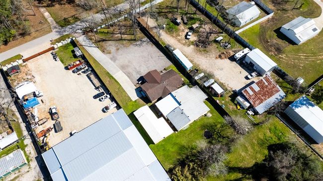 29519 W Hawthorne Dr, House other with 3 bedrooms, 2 bathrooms and null parking in Spring TX | Image 5