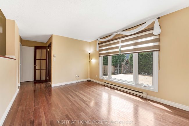 115 Royalton Pvt, House attached with 3 bedrooms, 2 bathrooms and 1 parking in Ottawa ON | Image 6