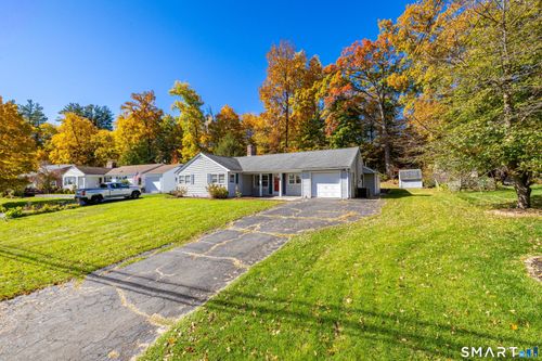 87 Selden Hill Dr, West Hartford, CT, 06107-3126 | Card Image