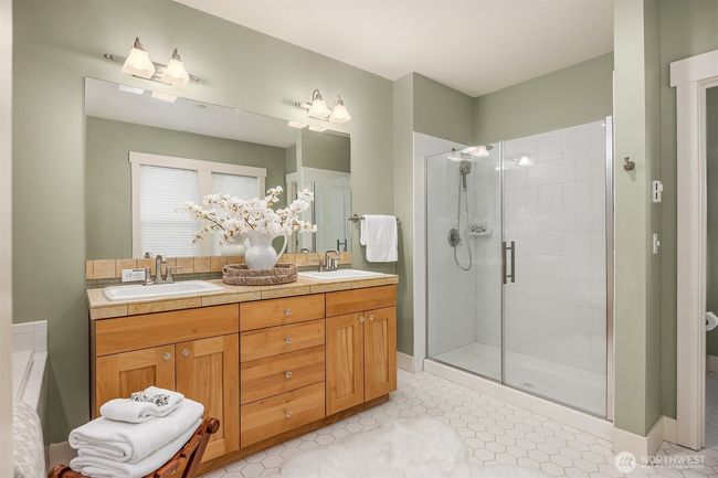 UNIT-3G - 9551 Ne South Beach Dr, Condo with 2 bedrooms, 2 bathrooms and 1 parking in Bainbridge Island WA | Image 15