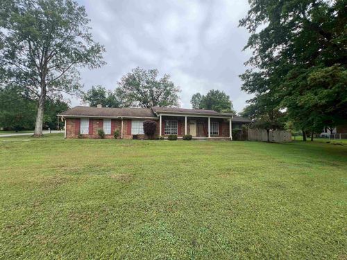 102 Ruskin Cir, Maryville, TN, 37803-6633 | Card Image