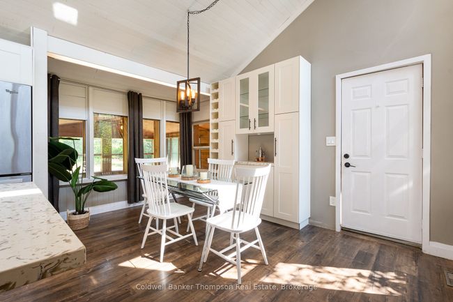 1049 Lawrence Pit Rd, House other with 4 bedrooms, 3 bathrooms and 6 parking in Utterson ON | Image 10