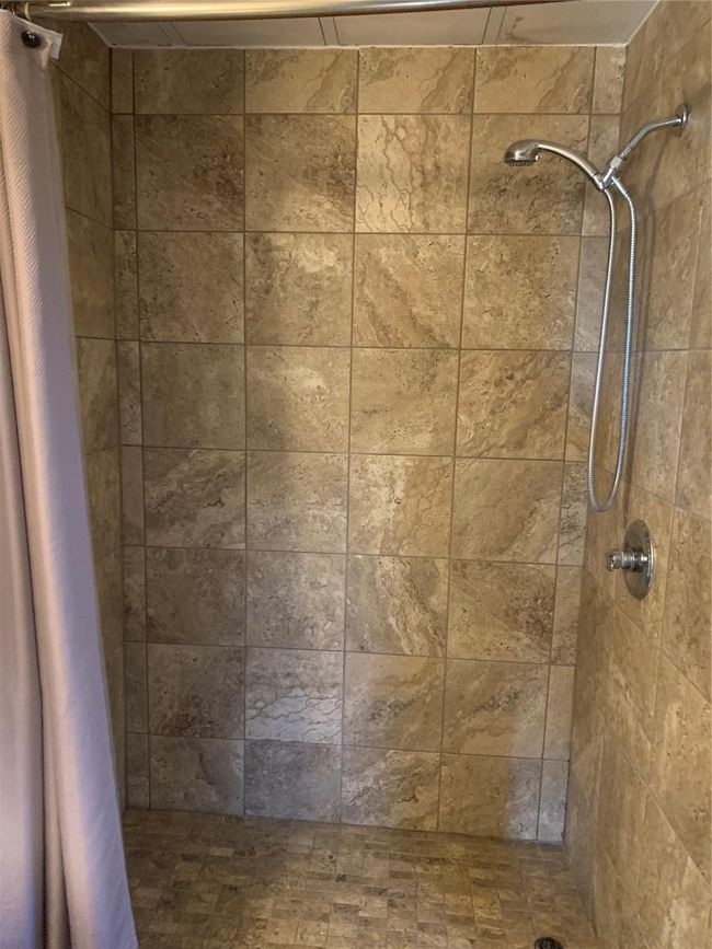 911 N 15 Th St, House other with 2 bedrooms, 2 bathrooms and null parking in Port O Connor TX | Image 21