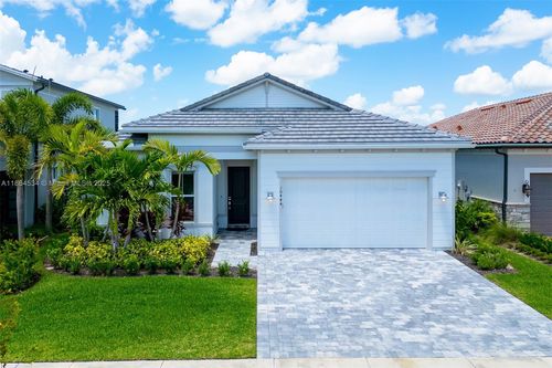 10444 Northbrook Cir, Palm Beach Gardens, FL, 33412-7303 | Card Image