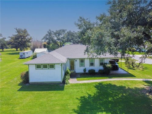 146 Broussard Dr, La Place, LA, 70068-5700 | Card Image