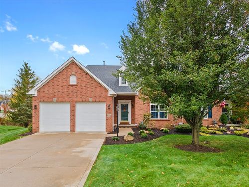 3000 Shoreline Ln, Mc Donald, PA, 15057-3062 | Card Image