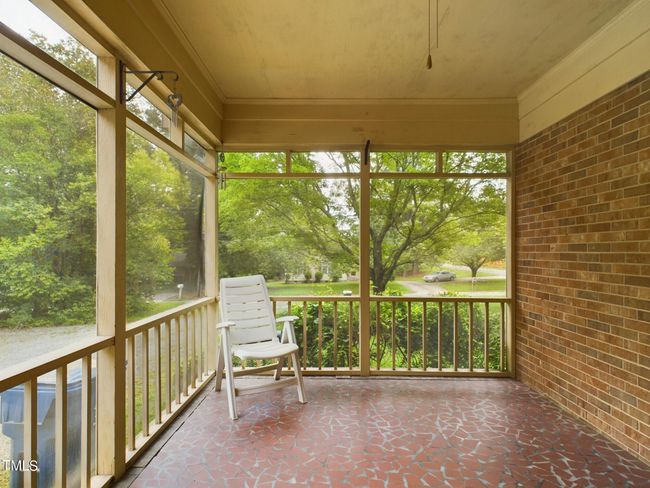 Porch | Image 22