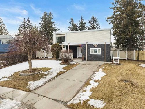 4704 Marbury Pl Ne, Calgary, AB, T2A2W2 | Card Image