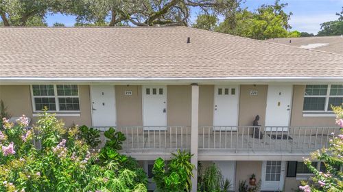 apt-219-2500 Lee Rd, WINTER PARK, FL, 32789-1710 | Card Image