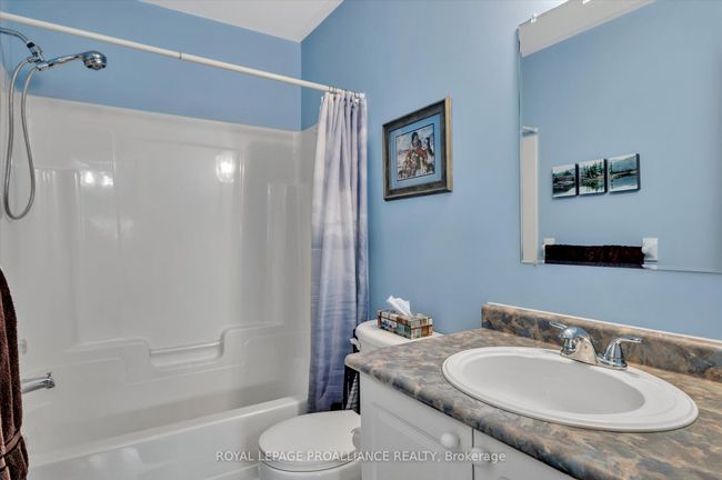 1771 Glenforest Blvd, House other with 3 bedrooms, 3 bathrooms and 4 parking in Peterborough ON | Image 30