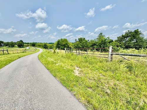3800 Baker Ridge Rd, Willisburg, KY, 40078-8140 | Card Image