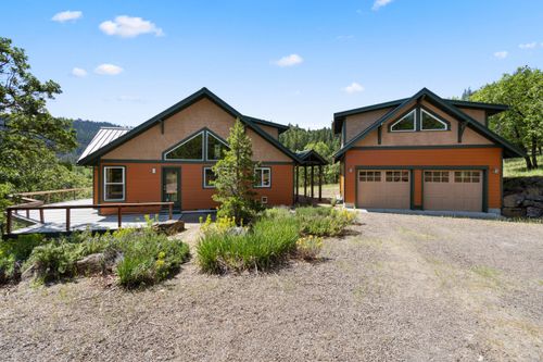 30 Steinman Dr, Ashland, OR, 97520-9012 | Card Image